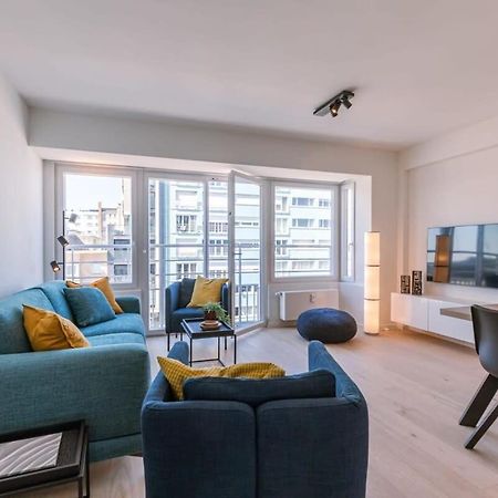 Huswell - Lovely Apartment With Lateral Sea View And Parking Ostende Exterior foto