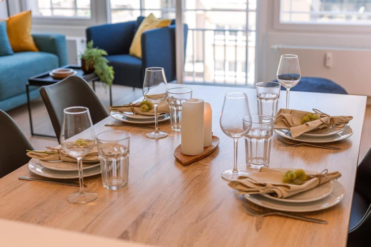 Huswell - Lovely Apartment With Lateral Sea View And Parking Ostende Exterior foto