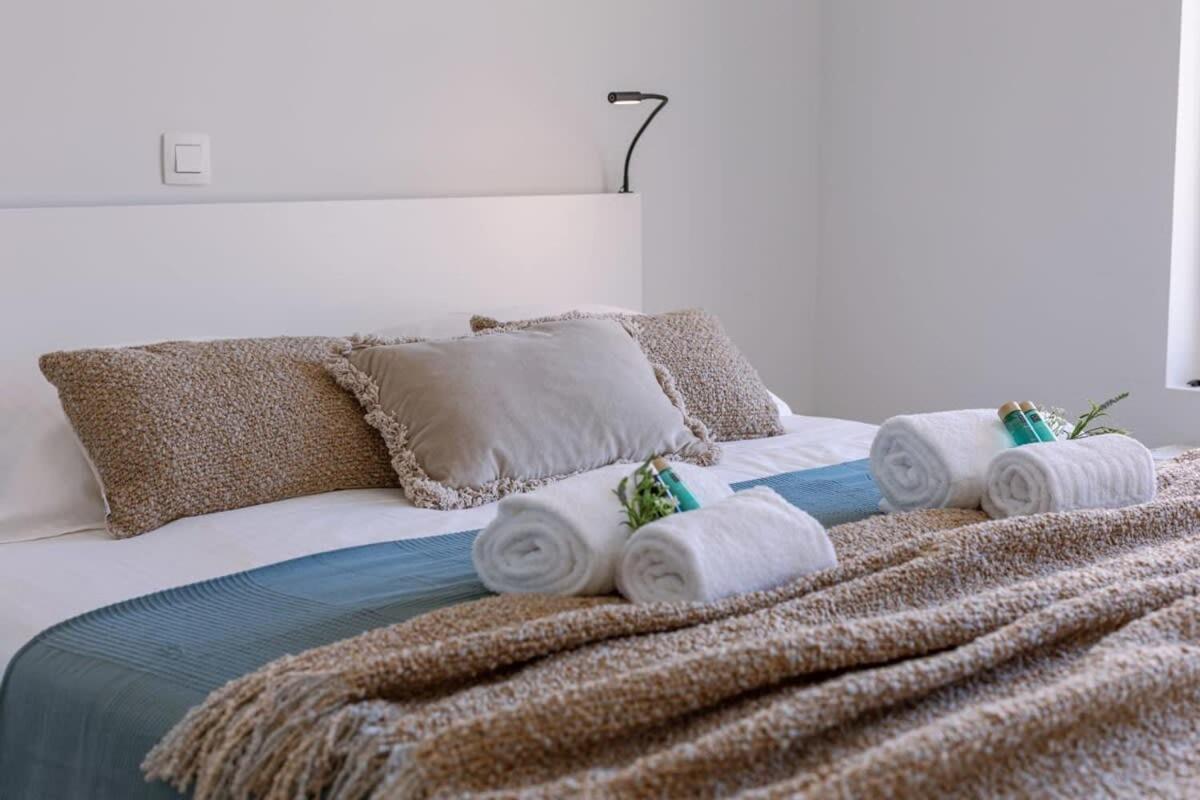 Huswell - Lovely Apartment With Lateral Sea View And Parking Ostende Exterior foto